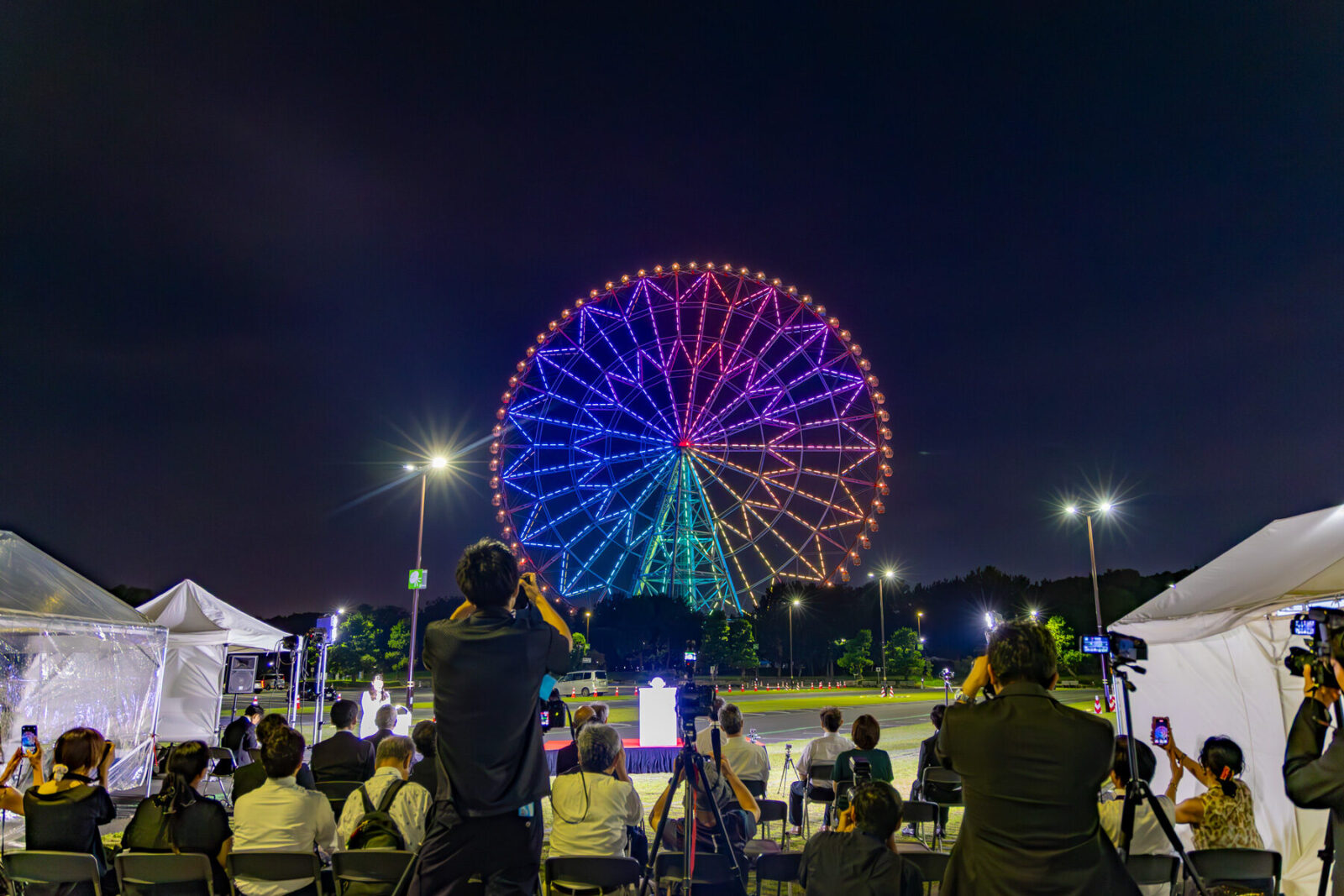 東京都葛西臨海公園・ダイヤと花の大観覧車イルミネーション演出リニューアル
